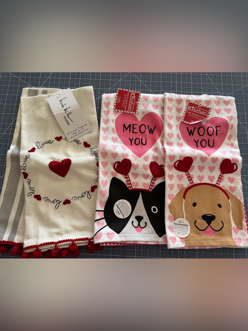 4 kitchen love/heart towels! BRAND NEW!